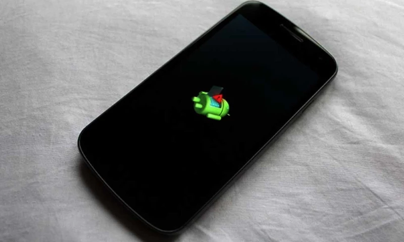 arreglar Android muerto con triángulo rojo